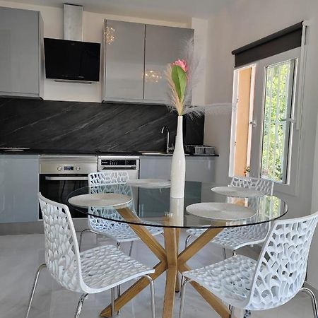Apartamento La Torre,200M Hasta La Playa Benalmadena Luaran gambar