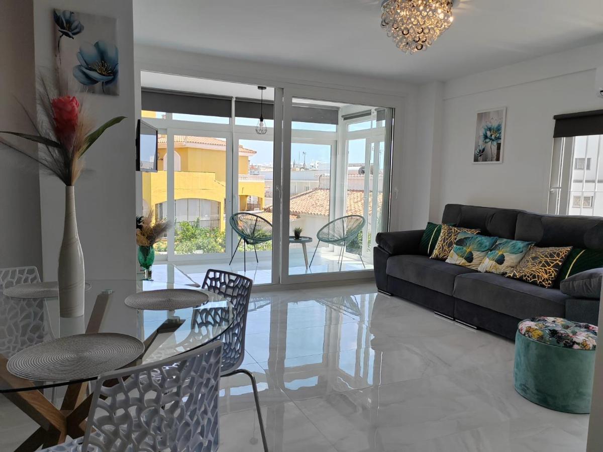 Apartamento La Torre,200M Hasta La Playa Benalmadena Luaran gambar