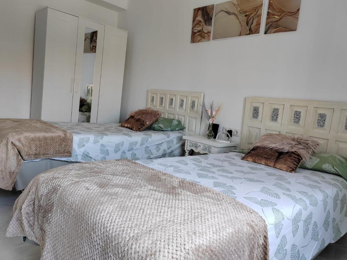 Apartamento La Torre,200M Hasta La Playa Benalmadena Luaran gambar