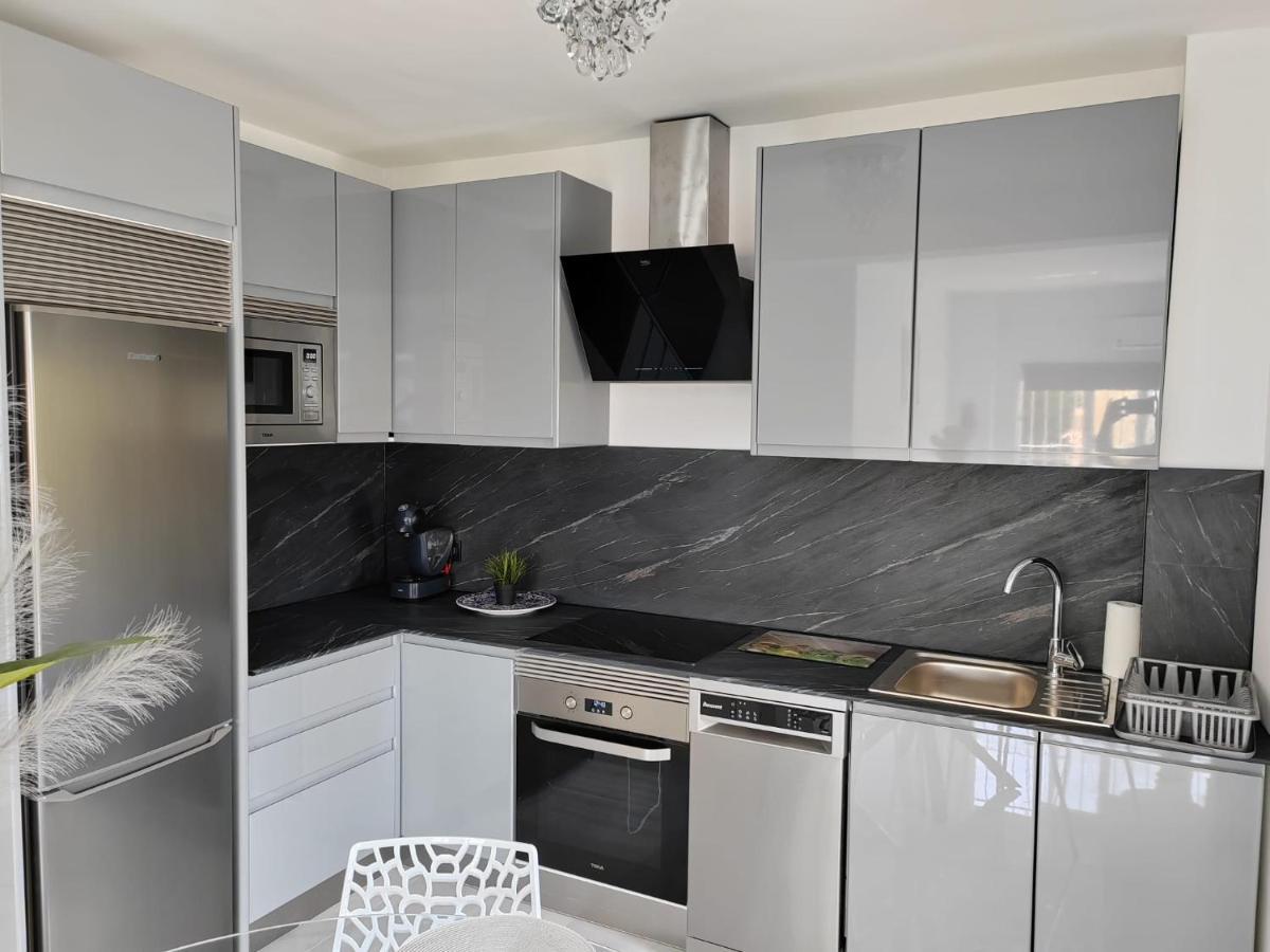 Apartamento La Torre,200M Hasta La Playa Benalmadena Luaran gambar